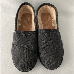 Toms Girls Charcoal Gray Size 1 Kids Slip On Shoes